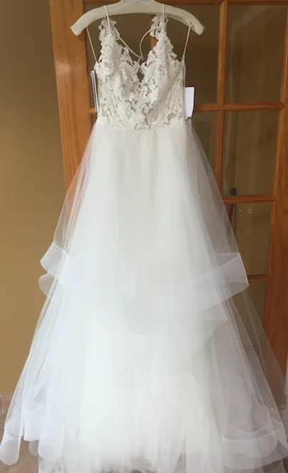 Hayley Paige Halo High-low unclassified dresses